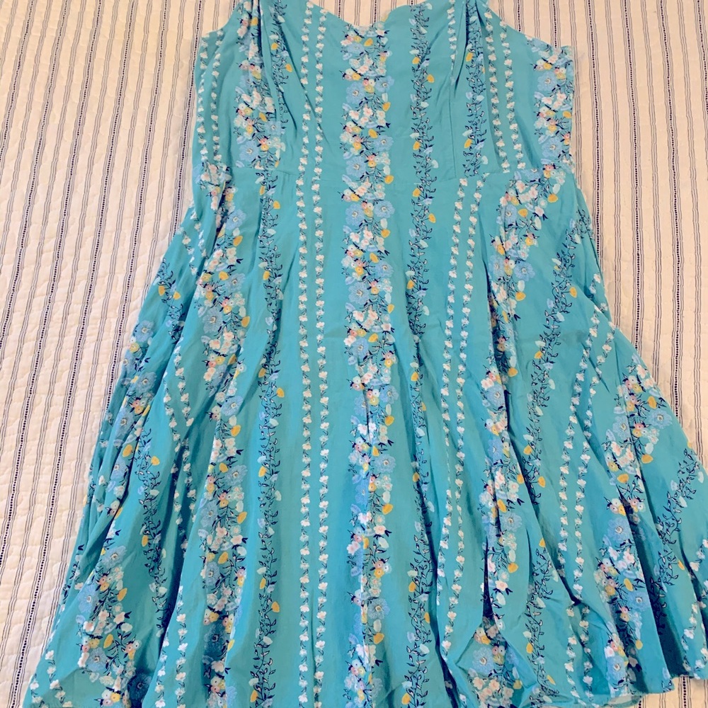 Flowy dress